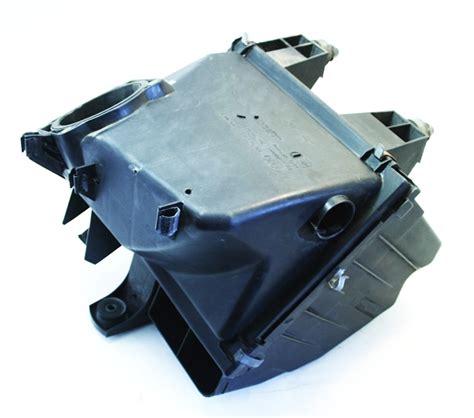 Air Intake Airbox Filter Housing Box 97 02 VW Passat Audi A4 A6 078