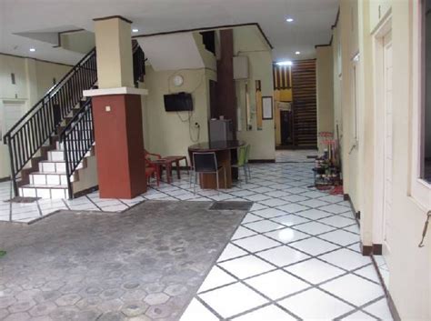 Kost Putri Mahasiswa Karyawan Kost Berlokasi Di Jl Kemiri Barat A