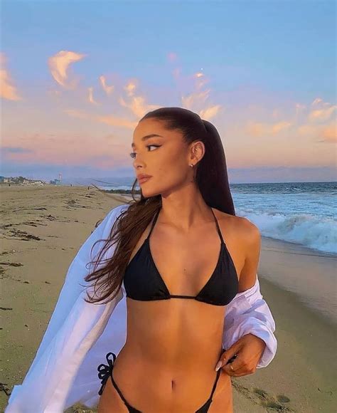 Pin On Ariana Grande