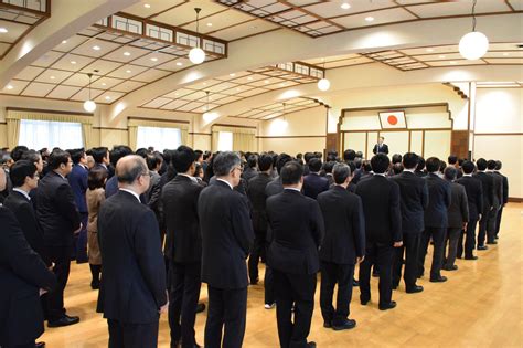 文部科学省 Mext On Twitter 【今日の出来事】更新！ 『柴山大臣から職員へ年頭挨拶』 柴山大臣は「副大臣，政務官，そして職員