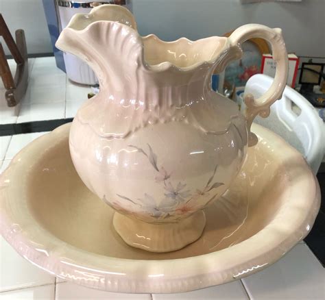 Vintage Pitcher & bowl set - small chip underside of bowl