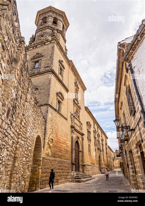 Antigua Universidad Capilla De San Juan Evangelista Baeza Ja N