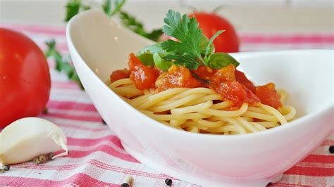 5 najlepszych sosów do spaghetti PrzepisNa pl