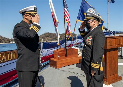 USS John S. McCain Change of Command > Commander, U.S. 7th Fleet > Display