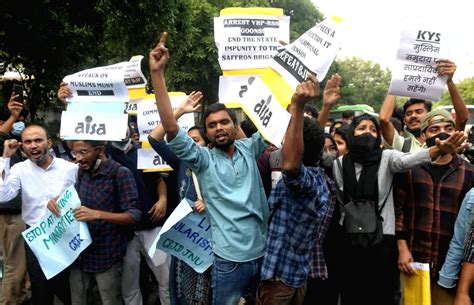 New Delhi Social Democratic Party Of India Sdpi Members Stage A