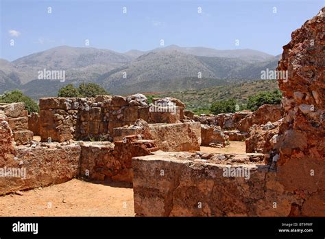 Palacio De Malia Sitio Arqueológico De Excavación Palacio Minoico