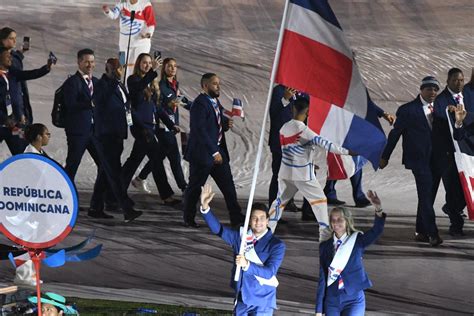 Rd Desfila Por Ocasi N En Ceremonia Juegos Panamericanos