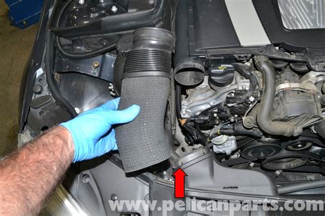 Mercedes-Benz W204 Engine Cover Removal - (2008-2014) C250, C300, C350 | Pelican Parts DIY ...