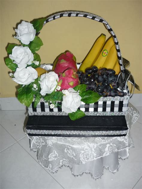 Gubahan Hantaran JS Creation Gubahan Bakul Buah