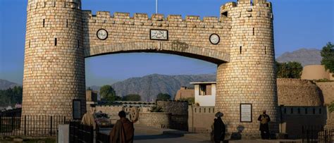 Khyber Pass Kpk History Tourist Attractions And More Zameen Blog