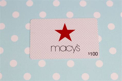 Enter for your chance to win a $100 Macy's gift card — Be Chic Mag