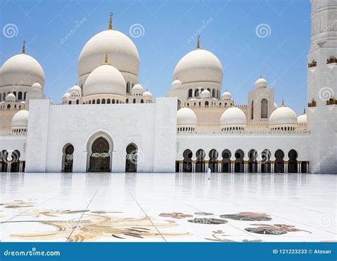 Sheikh Zayed Bin Sultan Al Nahyan Mosque Abu Dhabi United Arab Stock