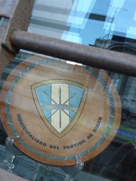 Heráldica en la Argentina: Escudos en la Casa de la Provincia de Buenos