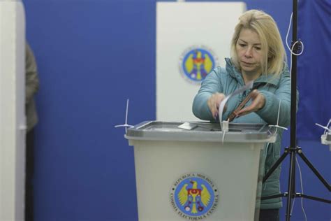 Referendum R Moldova S A Finalizat Num Rarea Voturilor