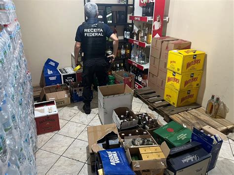 Pm Preso Suspeito De Armazenar Em Casa R Mil Em Bebidas