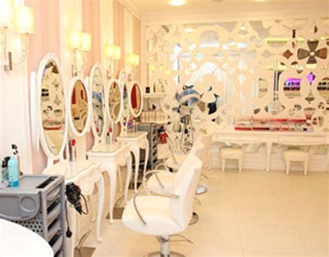 Hello Kitty Beauty Spa In Dubai Tairaxo