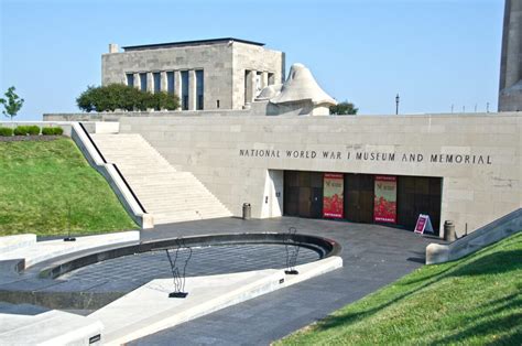 Things To Do In Kansas City Museums Hakes Brothers