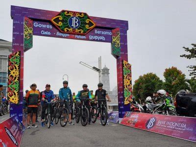 Setda Prov Kalteng Wakil Gubernur Edy Pratowo Hadiri Gowes Bersama