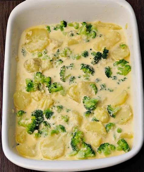 Cheesy Broccoli Potato Casserole Delice Recipes