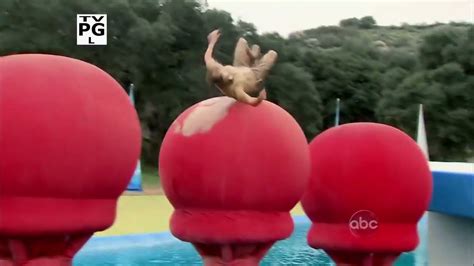 Wipeout Season 4 The Big Balls Are Back 2011 Youtube