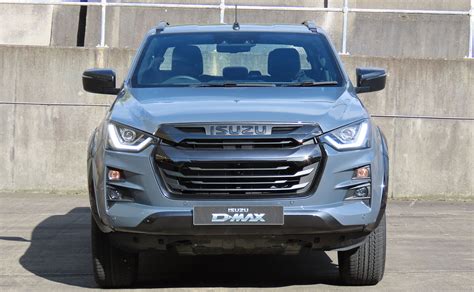 La Pick Up Que Compite Contra Hilux Present Una Nueva Edici N Limitada