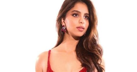 Suhana Khan Looks Beautiful In A Red Gown Hot In A Bodycon Dress Sandesh