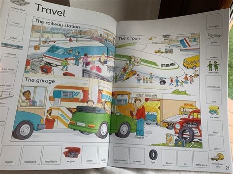 First Thousand Words in English Sticker Book - CUORE MENTE MAMMA