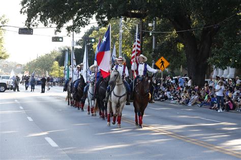 Sign Up Soon To Enter Fort Bend County Fair Parade