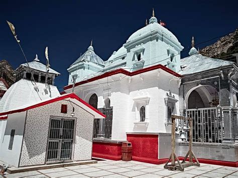 Gangotri Temple - Patheos Sacred Spaces