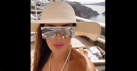 Con Sombrero Y En Bikini Celebra Ninel Conde Su Cumplea Os