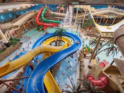 12 Best Waterparks In The Uk For Splashing Around Whatever The Weather