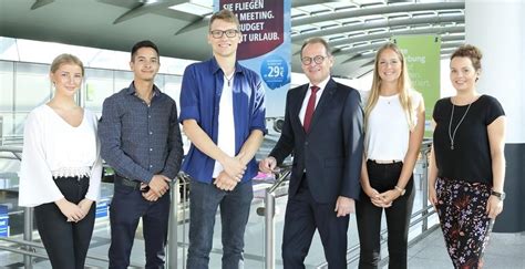 Willkommen An Bord Flughafen Dortmund Begrüßt Vier Neue Auszubildende