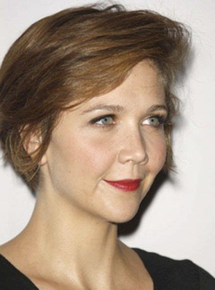 Maggie Gyllenhaal Goes For The Crop Maggie Gyllenhaal Hairdo Hair