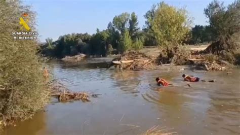 Hallan Un Cad Ver Cuando Buscaban A La Desaparecida Tras La Dana En