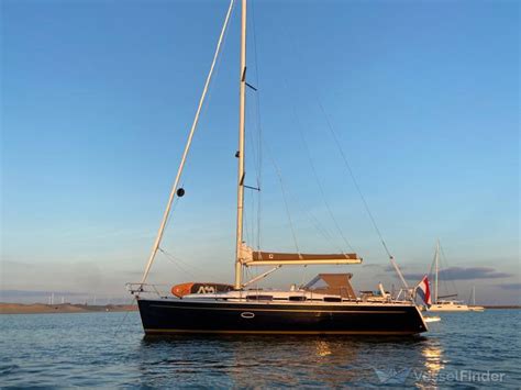 PELIKAAN, Pleasure craft - Details and current position - MMSI ...