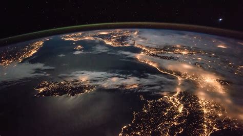 World lit up: Stunning European night sky as seen from ISS (VIDEO) — RT ...