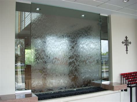 What Are Water Walls? | H2O Waterwalls, Inc.