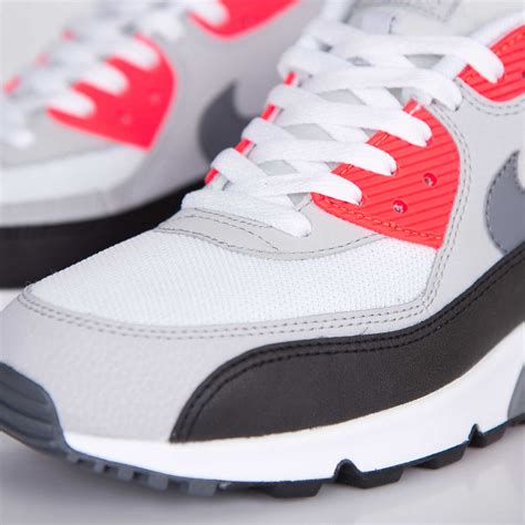 Nike Air Max 90 Essential Cool Grey | SOLETOPIA