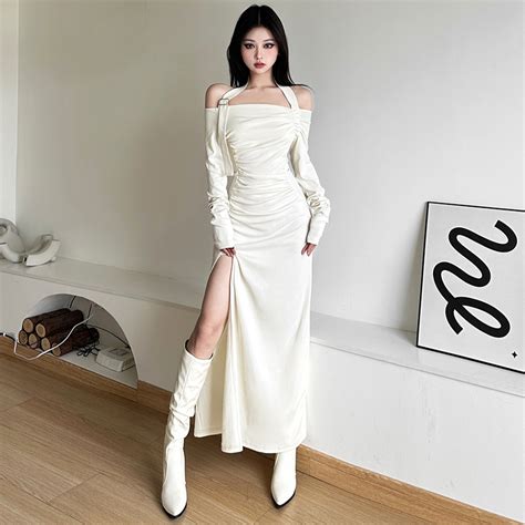 Klalien Elegant Charming Fashion Women Sexy Off Shoulder Long Sleeve