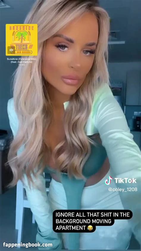 Nicole Farrell Nude OnlyFans Leaks Fappening FappeningBook