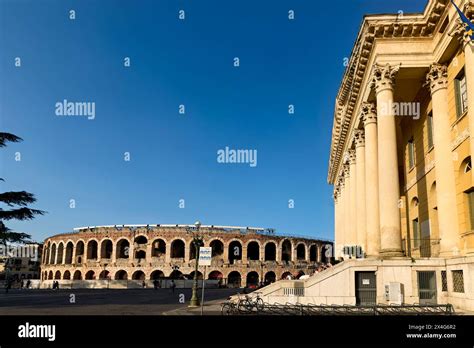 Verona Veneto Italy The Verona Arena Roman Amphitheatre And The Town