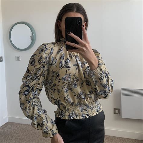 Missguided Women S Blouse Depop