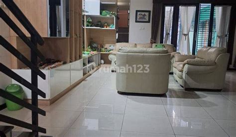 Dijual Rumah Lux Full Furnished Di Kawasan Elite Sukamulya Rumah123