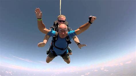 1230 Stephen Bell Skydive At Chicagoland Skydiving Center 20150906