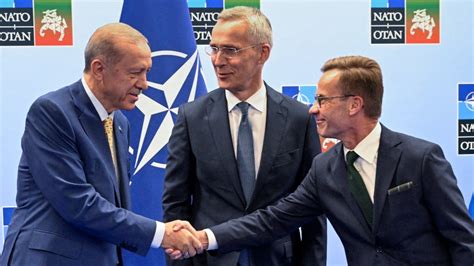 Turkey Agrees To Back Swedens Nato Bid Middle East Eye