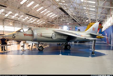 Hawker Siddeley Kestrel FGA1 - UK - Air Force | Aviation Photo #4144975 | Airliners.net