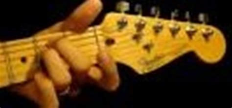 How to Play E major, E minor & E7th chords on the guitar « Electric ...