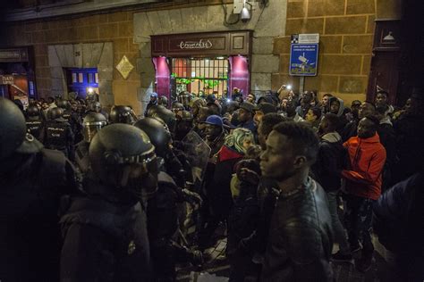 Fotos Incidentes En El Barrio Madrile O De Lavapi S Tras La Muerte De