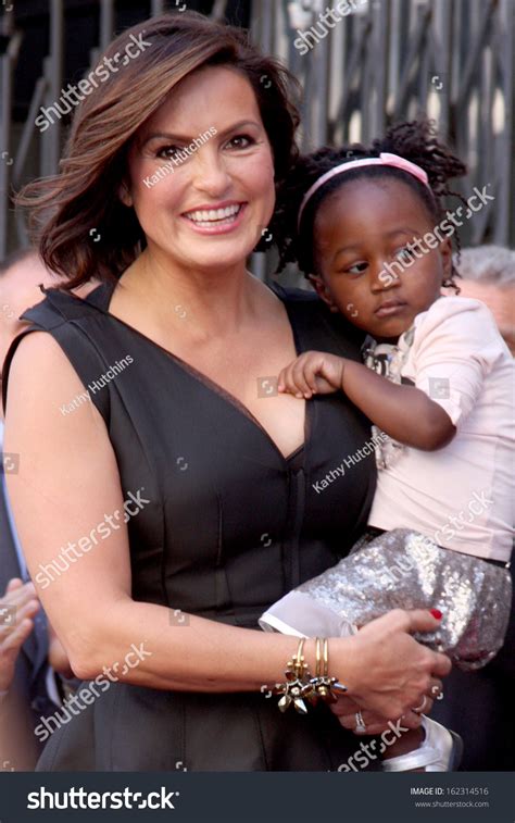 Los Angeles Nov Mariska Hargitay Stock Photo Shutterstock