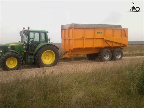 Foto John Deere Premium Van Loonbedrijf V Beukelen